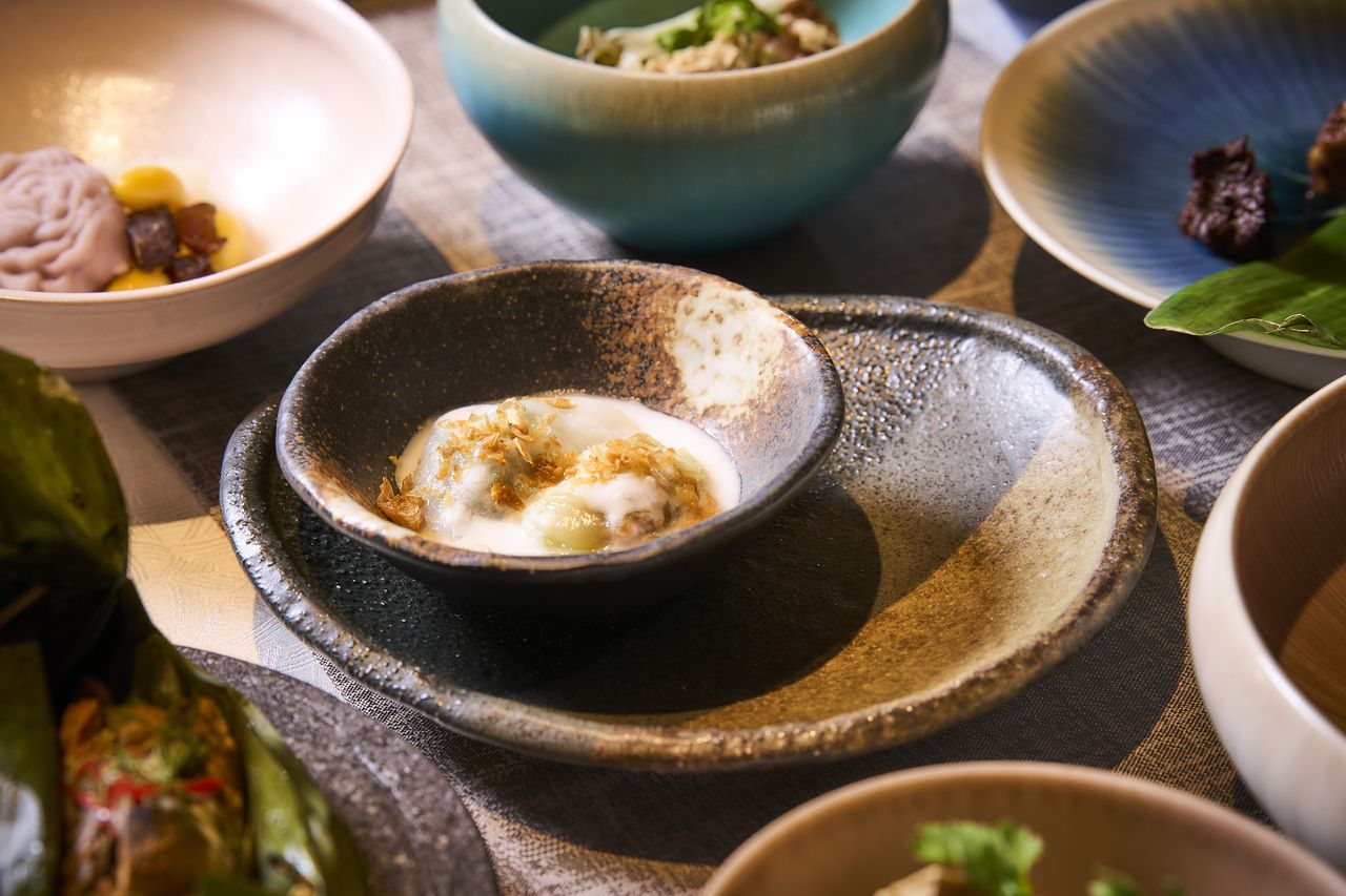 Ayatana New Year Holiday's 8 Course Menu