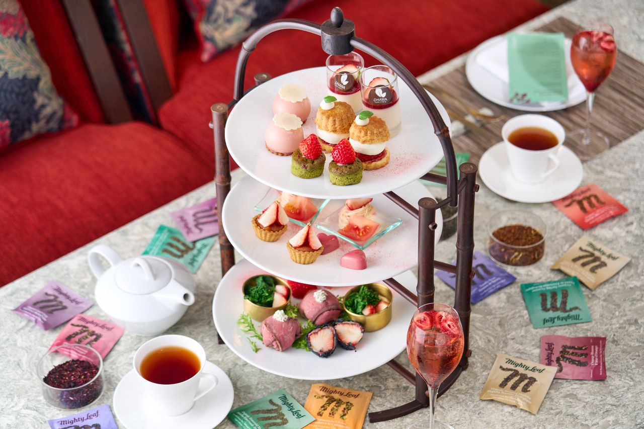Weekday-only 20% OFF! [Strawberry Afternoon Tea] + 90 minutes of free-flowing drinks
