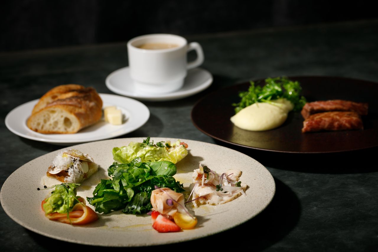 [Lunch] Aged Wagyu Beef Teppanyaki Course TAKUMI