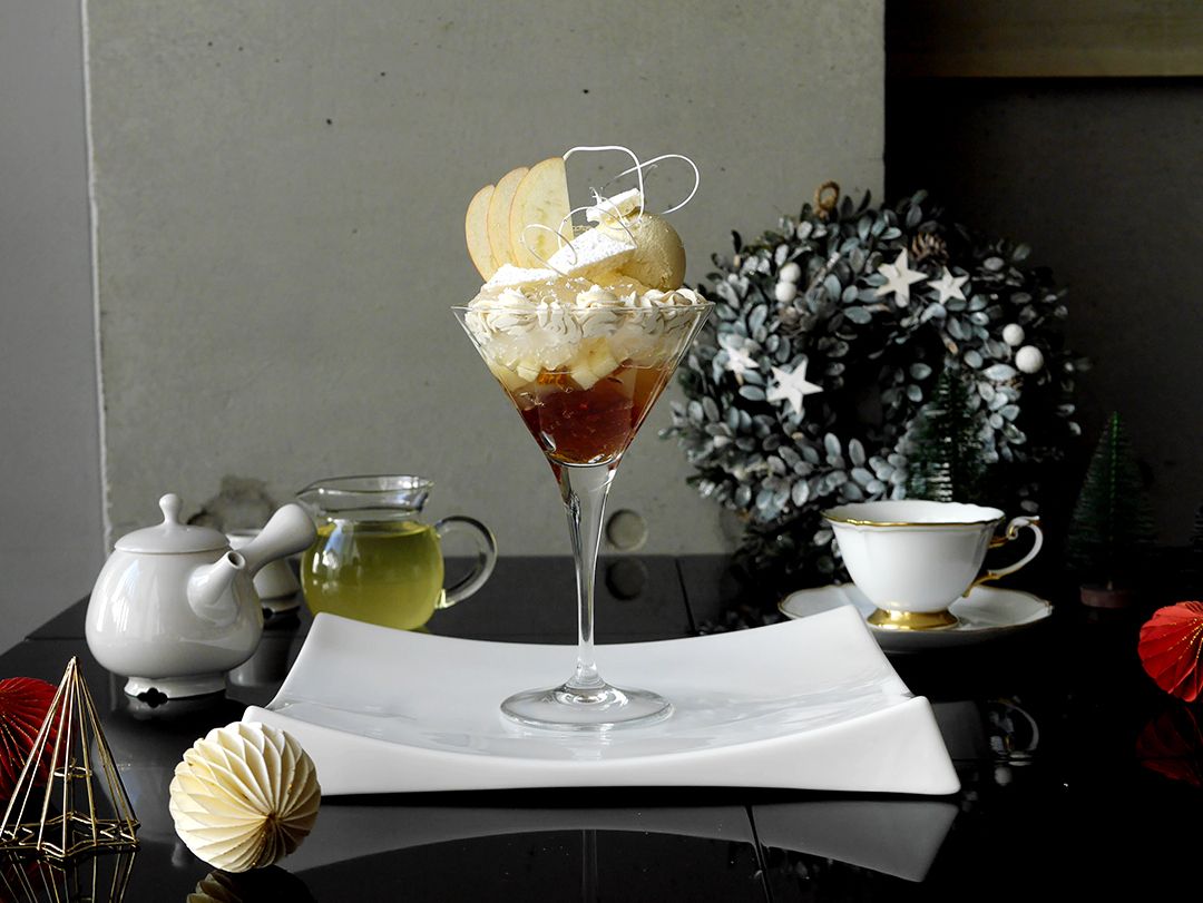 13:00【茶茶の間のspécialité】茶茶の間TEAパフェ 2025 冬  ~紅茶と林檎と~