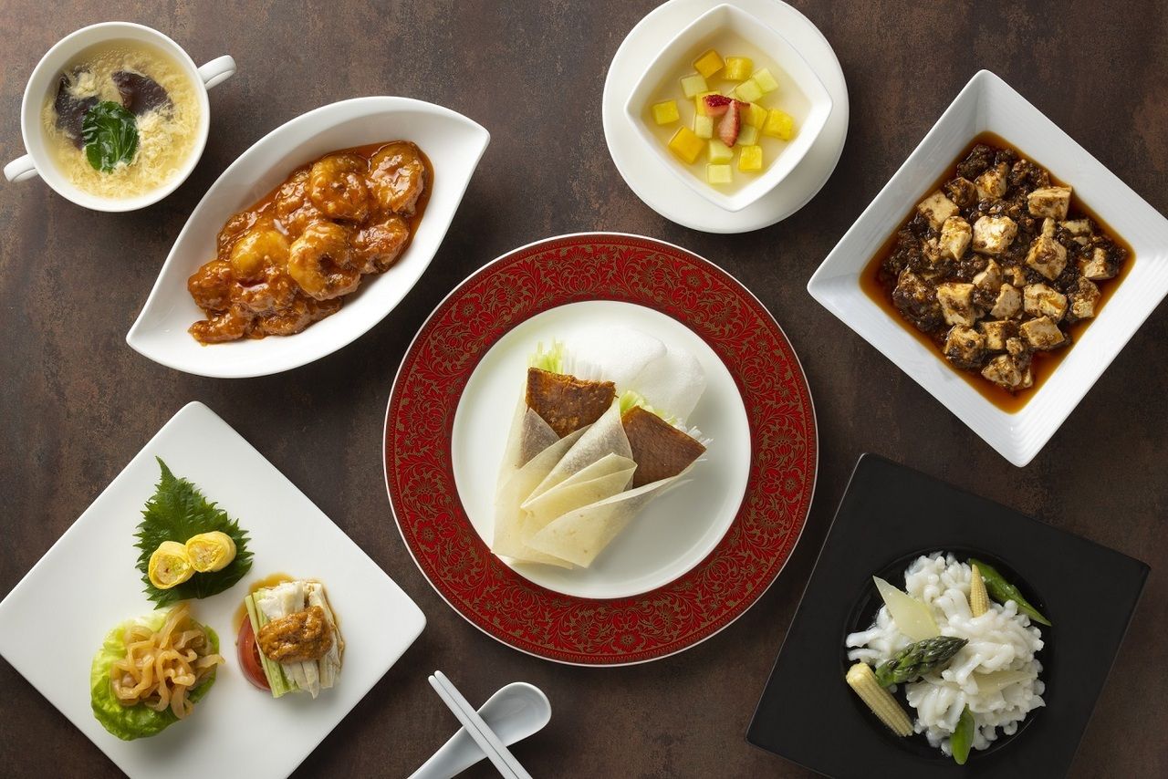 January and February Saturdays, Sundays, and holidays: [100 Dishes, 100 Flavors] A total of 7 authentic Chinese dishes featuring popular menu items!