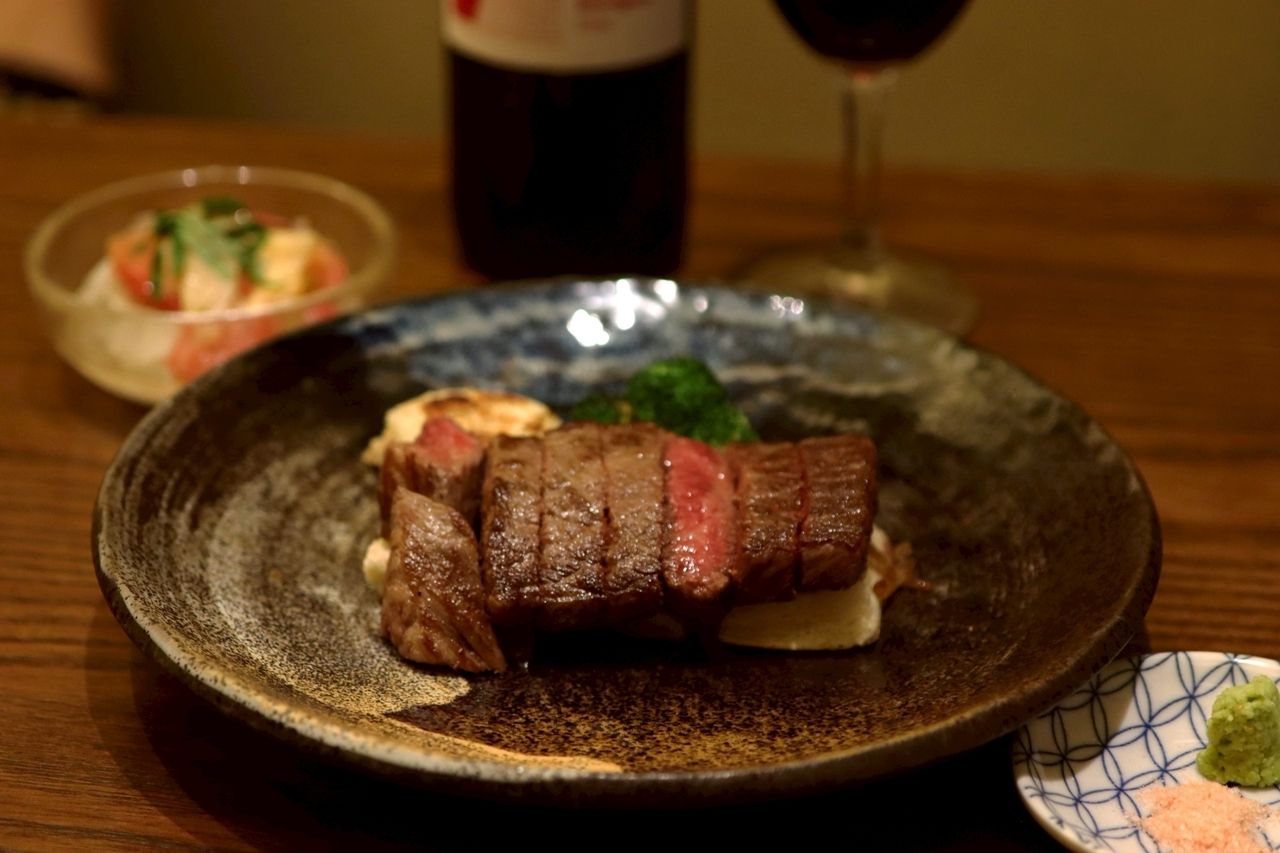 [Premium Teppanyaki Course with 2 hours of all-you-can-drink for 6,500 yen]