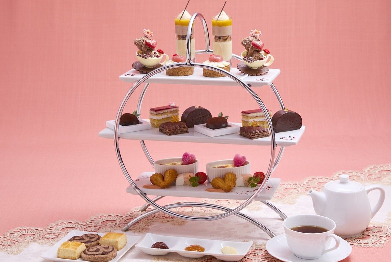 【WEB限定・平日17:00来店】バレンタインアフタヌーンティー