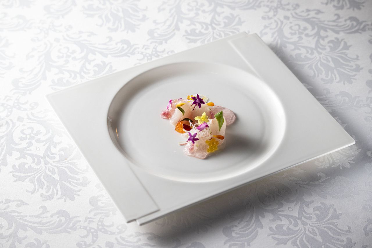 [Spring Lunch Only] Spring Gastronomy Course - Blessings of Awaji - (12,000 yen/tax included)