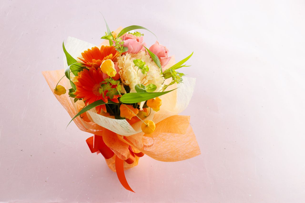 Anniversary Lunch Plan (Bouquet)