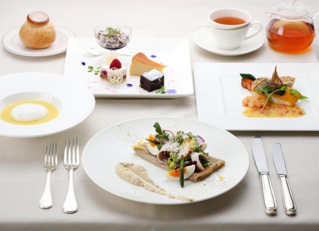 ハーフコース チョコレートデザートワゴン付き「GRACE(グレイス)」