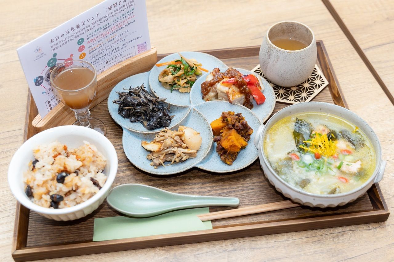 [Lunch 2] Seasonal Five-Color Health Lunch