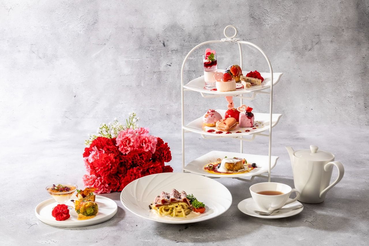 Strawberry Afternoon Tea Set