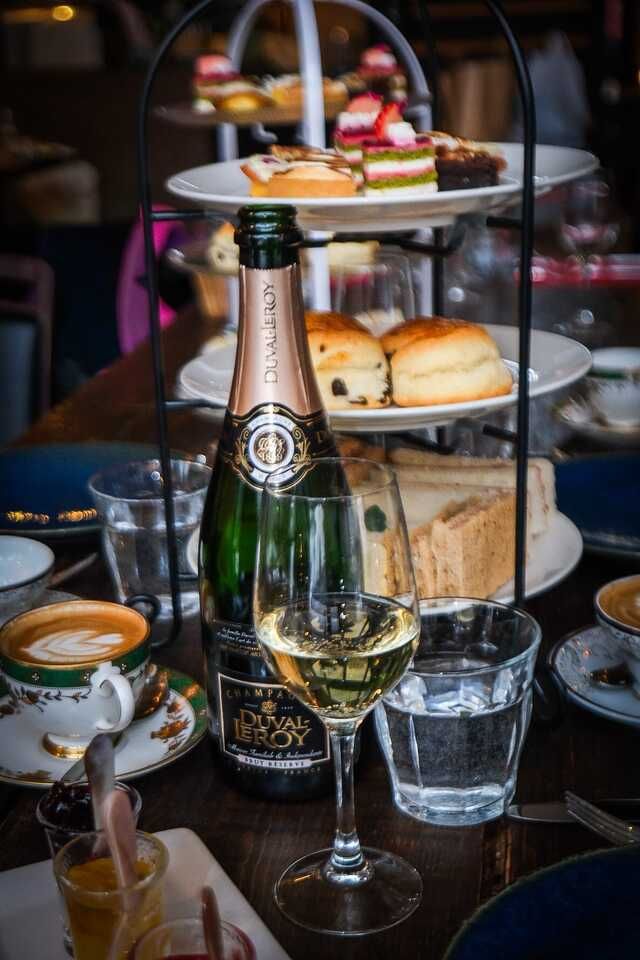HighTea