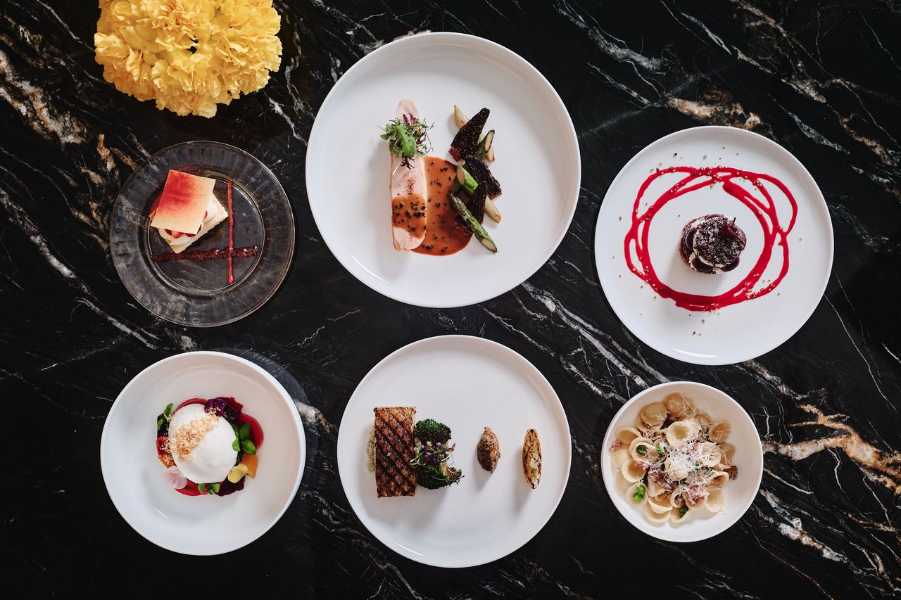 【Online Special】 Weekend Feast 6 course with a glass of sparkling wine starting from 28 March 