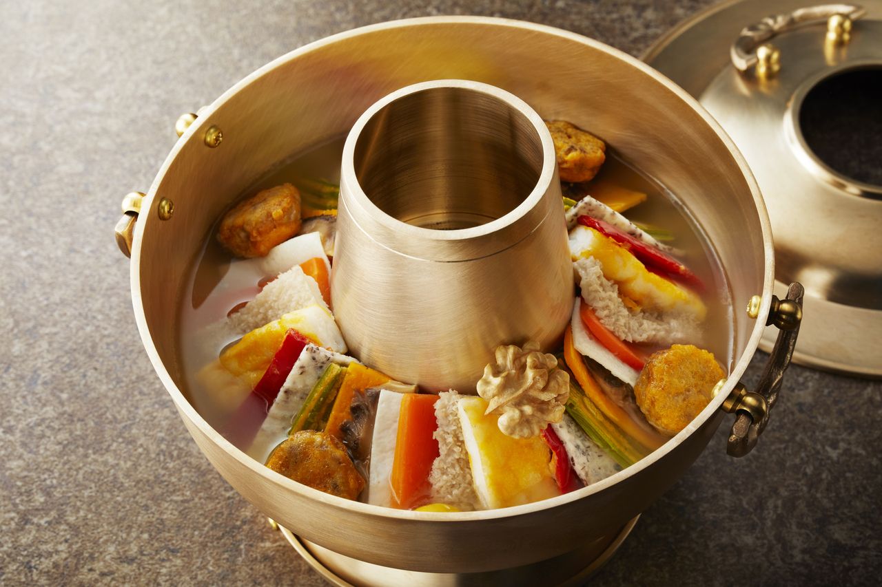 月【ヲル】 伝統食品名人尹美月先生のおまかせコース20,000円(税サ込)