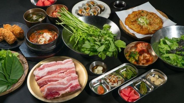 芹サムギョプサルコース