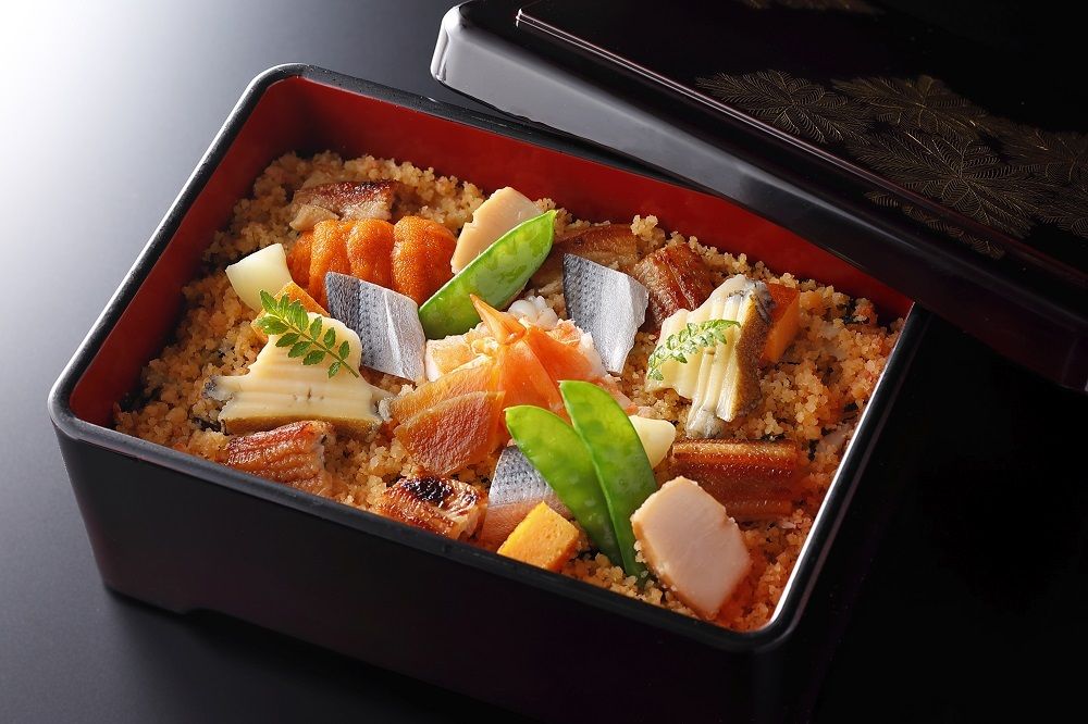 [Weekdays Lunch]TAKUMI set -Scattered Sushi Box-