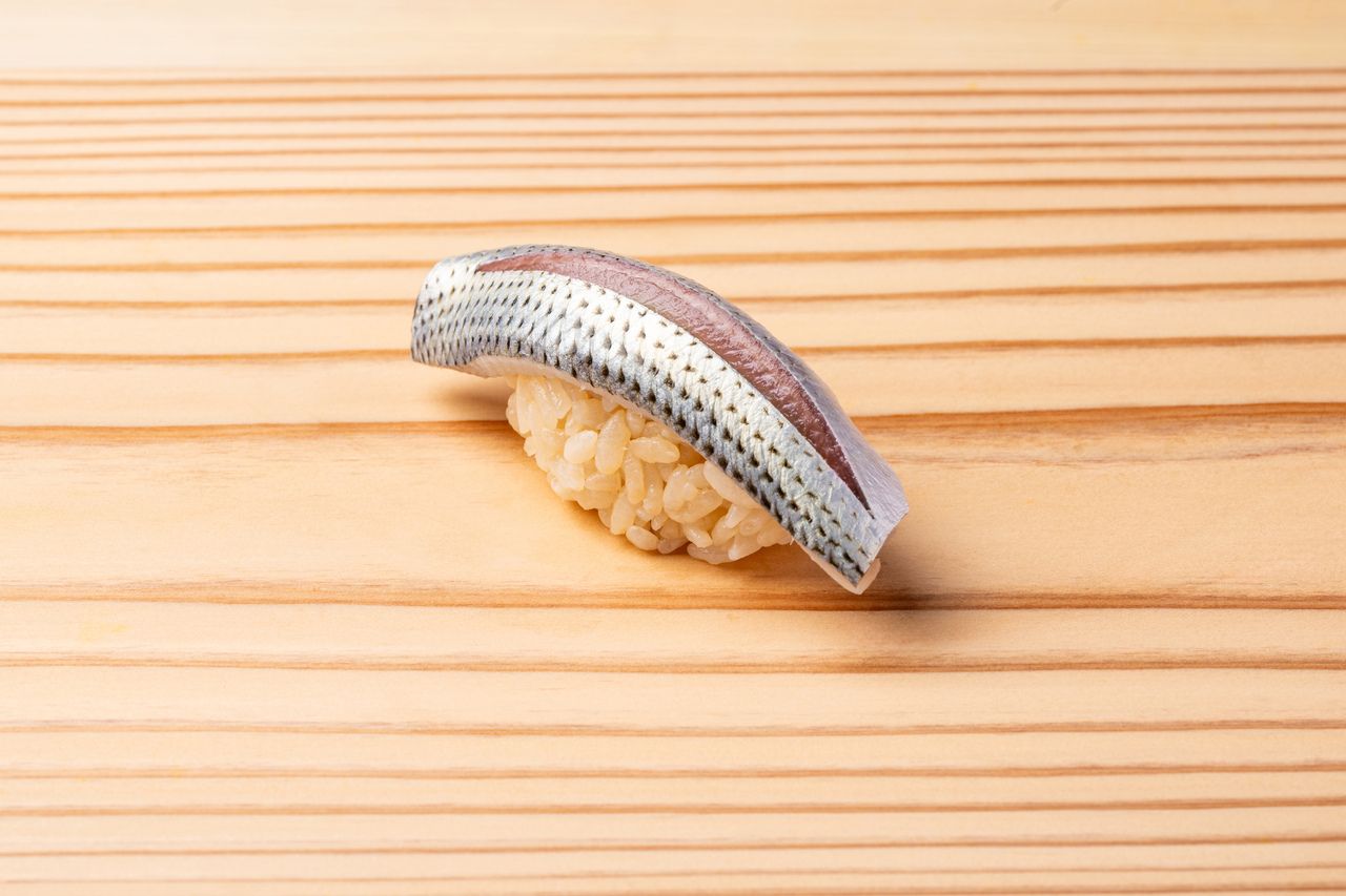 Seasonal Omakase of Nigiri and Delicacies by Chef Sakai’s apprentice　special Dinner③　¥33,000+ (tax included)