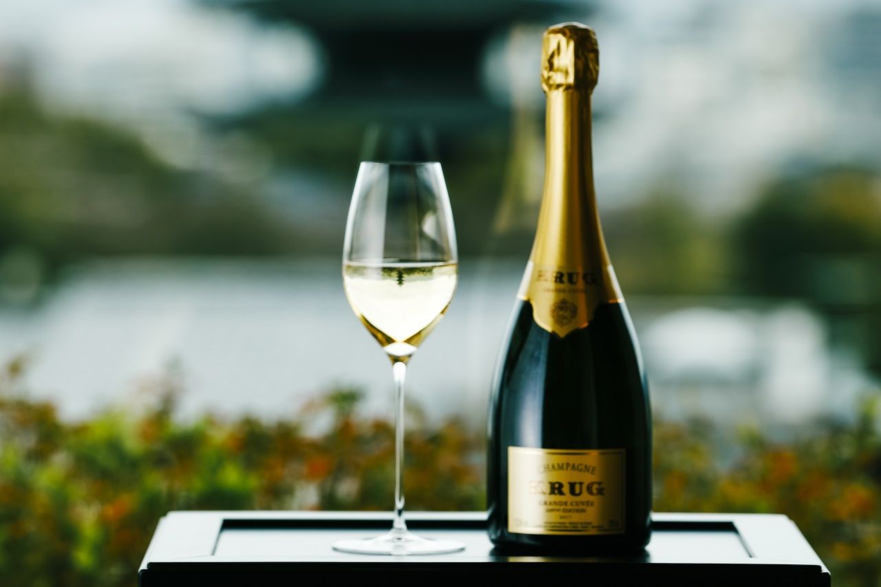 Yasaka "Summer" Dinner Course + Wine Pairing