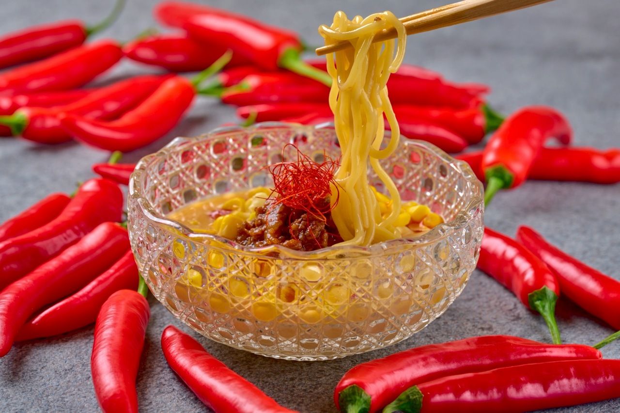 Limited time offer until August 31. New “Usumitsu Special Course” includes all-you-can-drink! Featuring “Wagyu beef yukke with rich egg yolk,” “7 carefully selected grilled dishes,” and “spicy dan dan noodles.”
