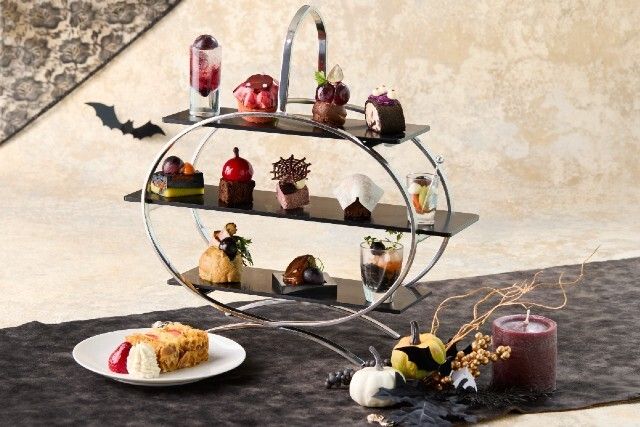 【9/19～10/31】葡萄アフタヌーンティー ＋カクテル（平日限定）