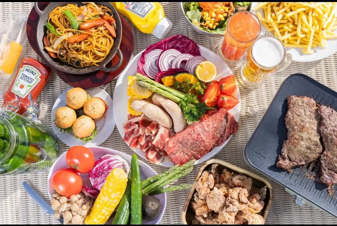 【屋上テラスBBQ】夜風と楽しむビアガーデン　肉×ビールで夏のご褒美