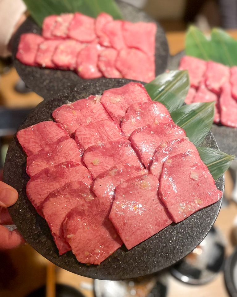 【Halal Yakiniku Course “Shin”】NAHA-certified menu｜Halal Wagyu yakiniku & sliced raw meat