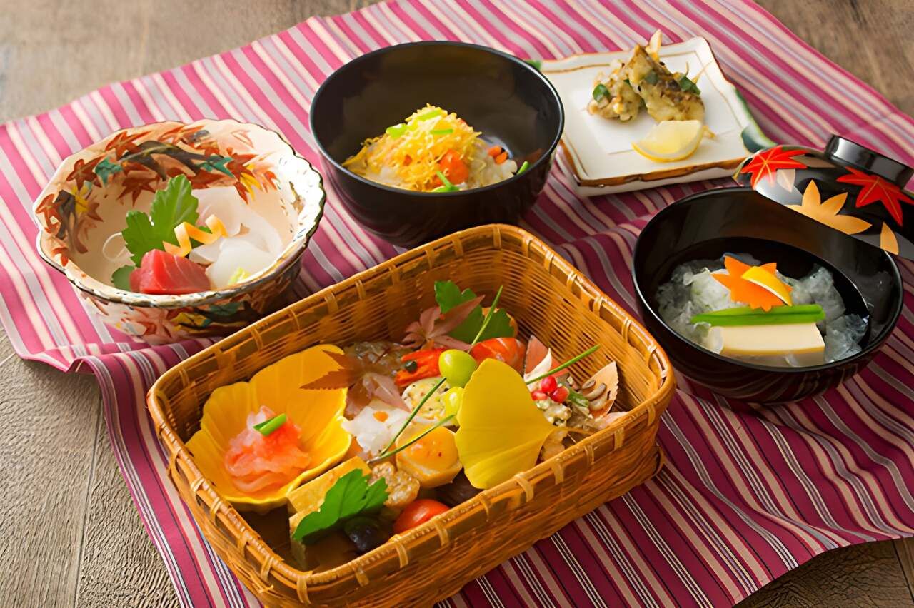 【Lunch】Ume Kobako (Bento box)