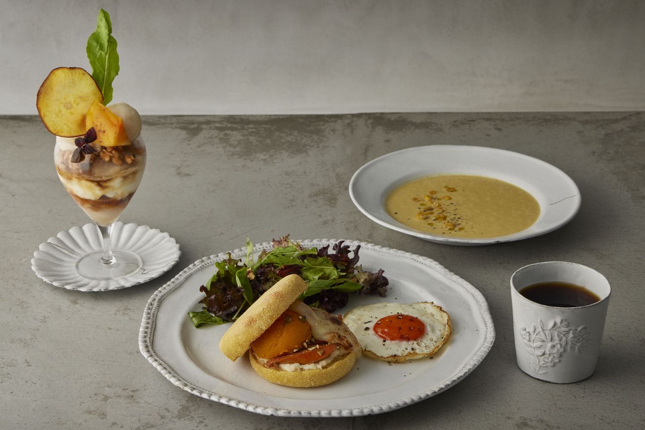 Pumpkin Madame with Parfait Bambi 【 ¥4,600 (excluding tax) 】