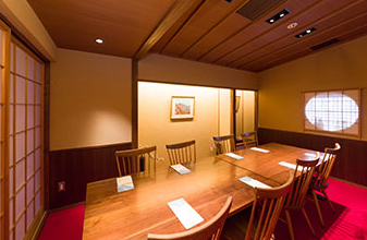 Private 4-8pax