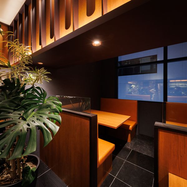 半個室（2~14名）