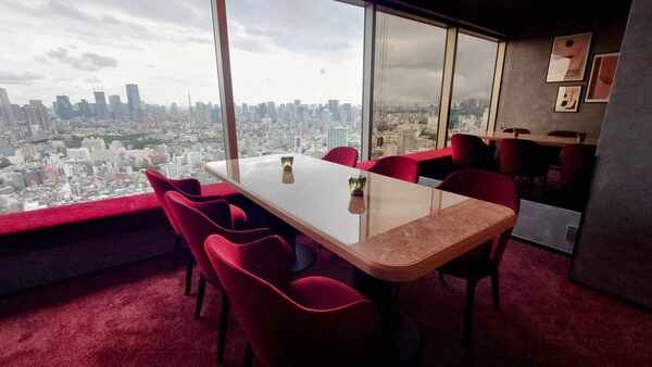 PRIVATEROOM