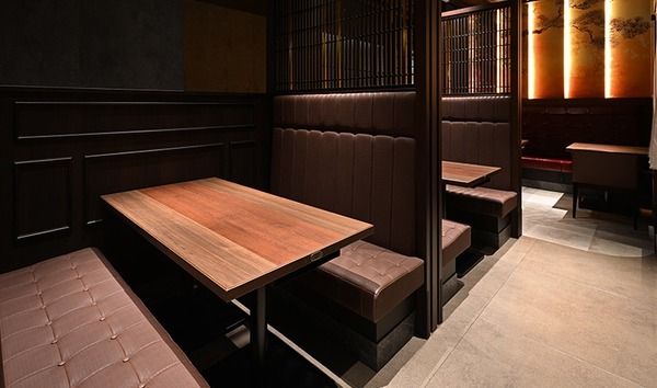 Table seating