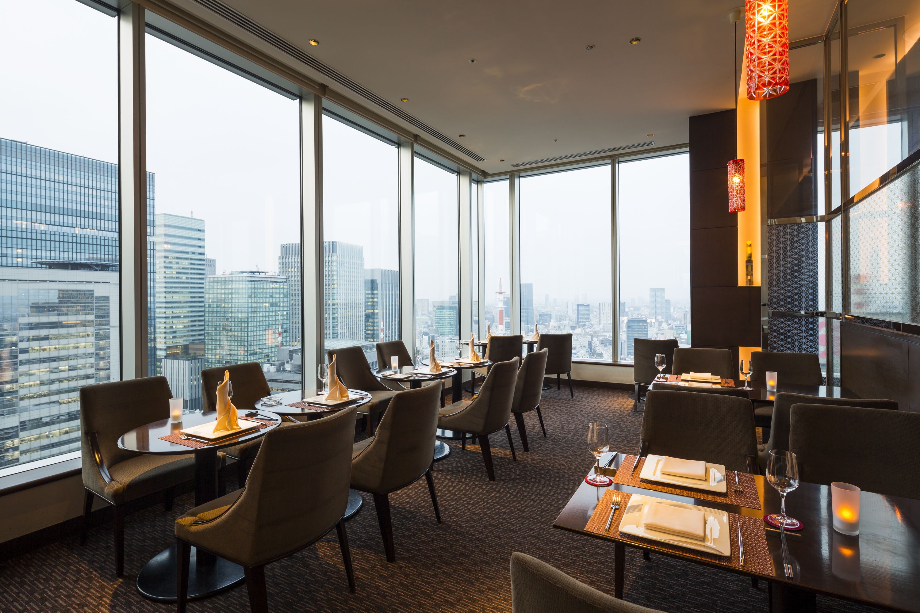 Dining & Bar Tenqoo