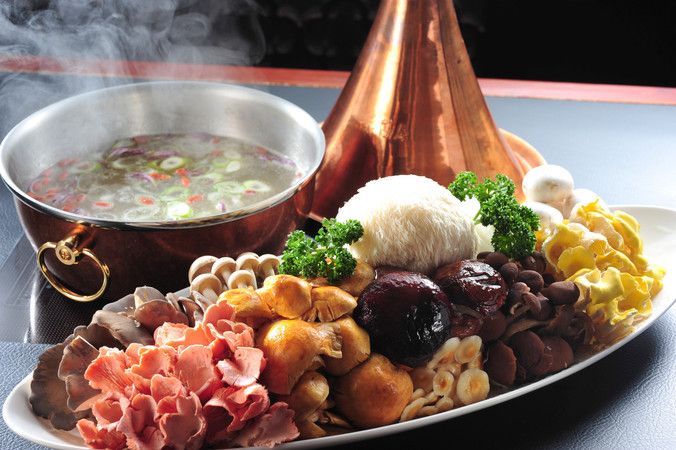 雲南キノコ火鍋 御膳房 銀座店