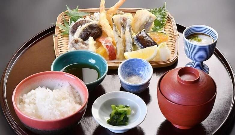Kanawa ekie