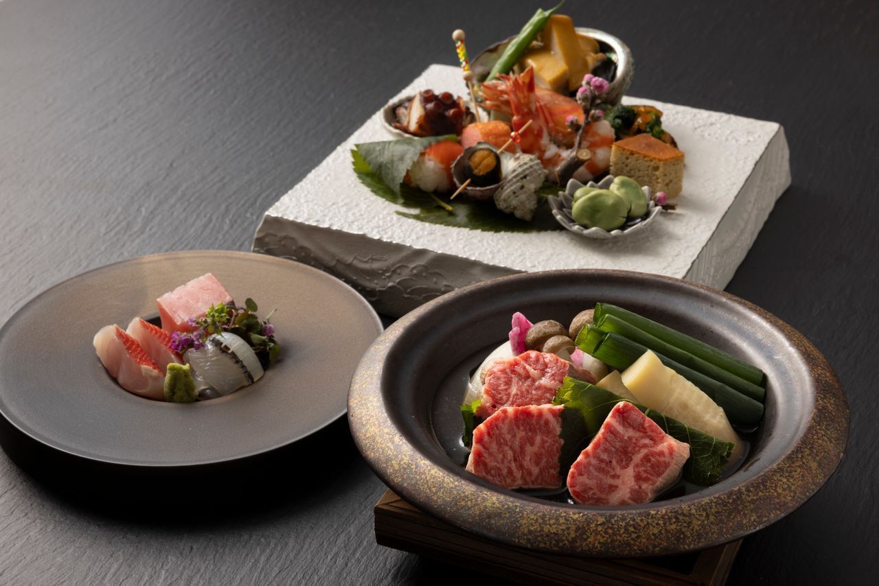 【一人ひと鍋】黒毛和牛桜蒸しとズワイ蟹ご飯　13,200円