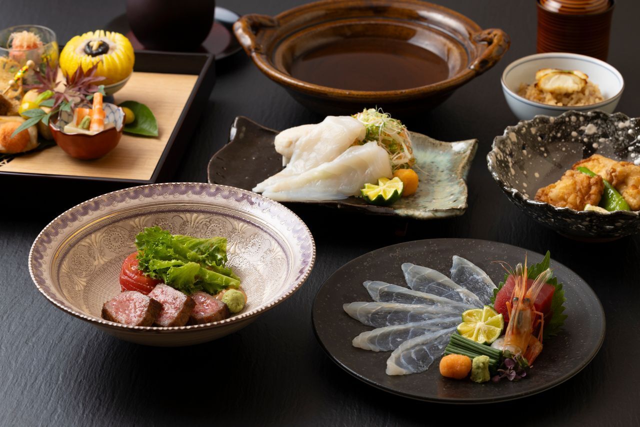 一人ひと鍋　黒毛和牛ステーキとふぐしゃぶ会席　16,500円