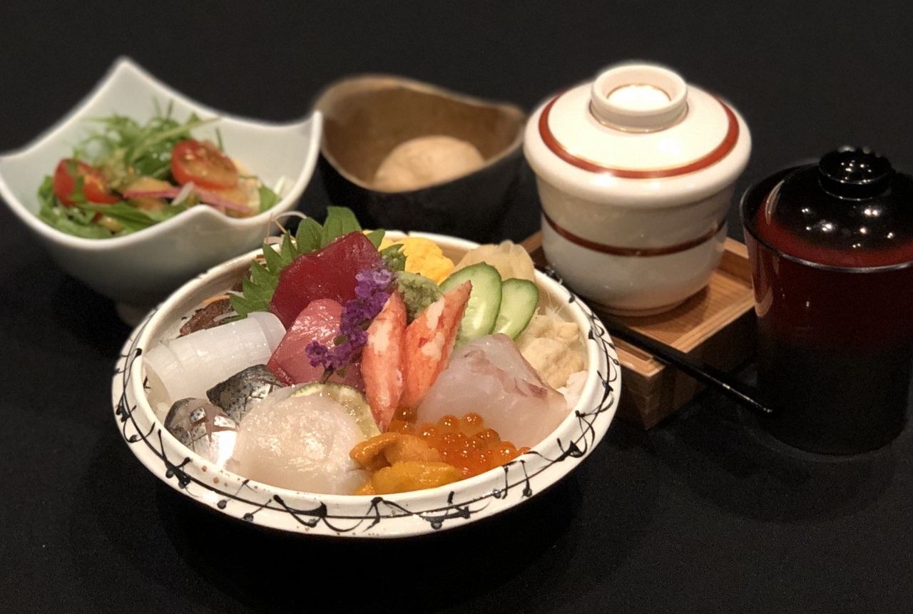 Edomae Chirashi　￥8000