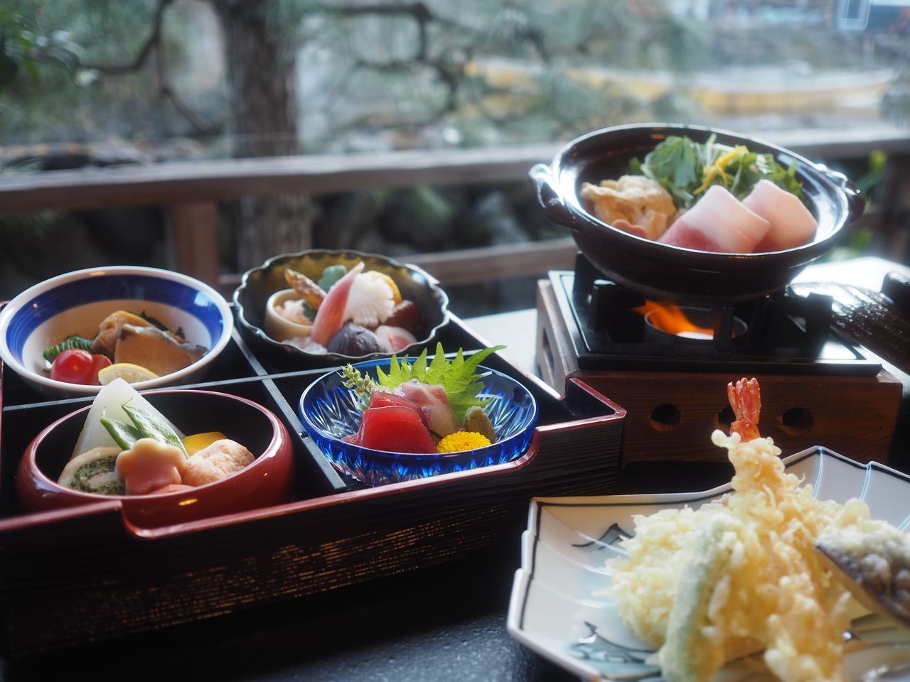 季節の松花堂弁当