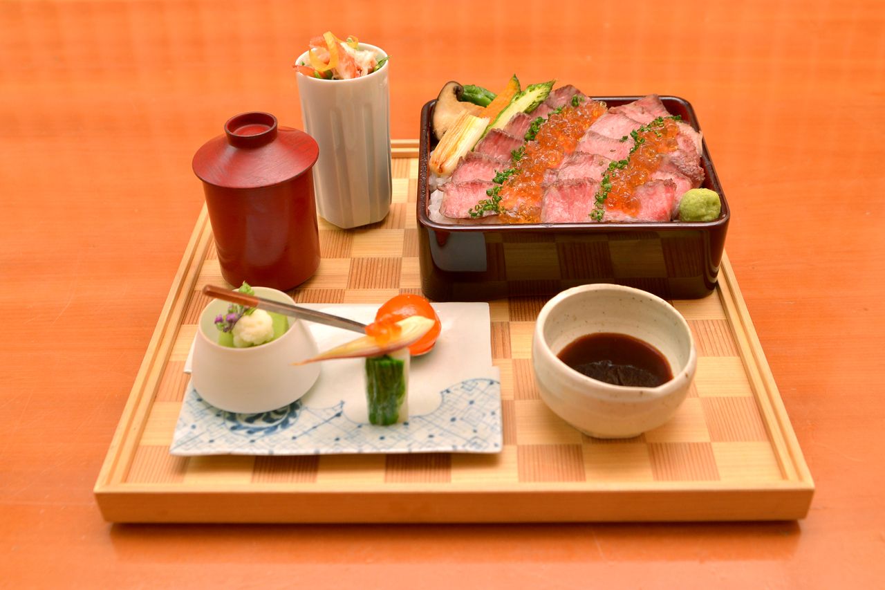 Reward lunch [Special Sendai beef steak heavy meal]