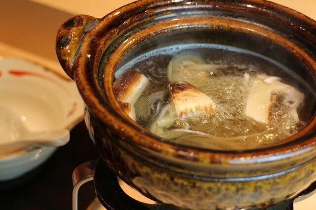 Soft-shelled turtle and sushi course