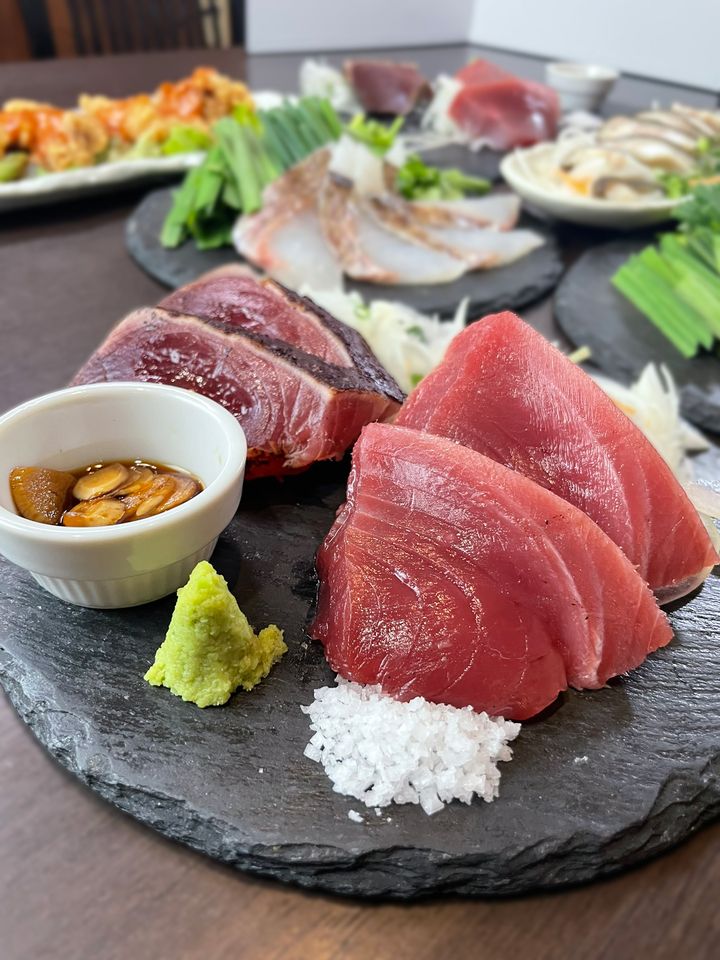 土佐鰹×四万十鶏・四万十豚コース【2H飲み放題付き】