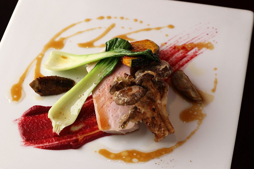 【DÎNER A】メイン料理を堪能   前菜、魚料理、メイン、デザートの全4品＜ディナー＞　