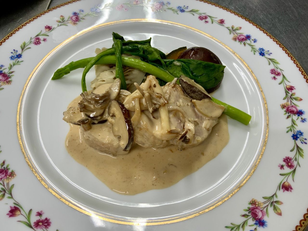 ワンドリンクと7 Assiettes（お魚料理とお肉料理のダブルメインランチ）