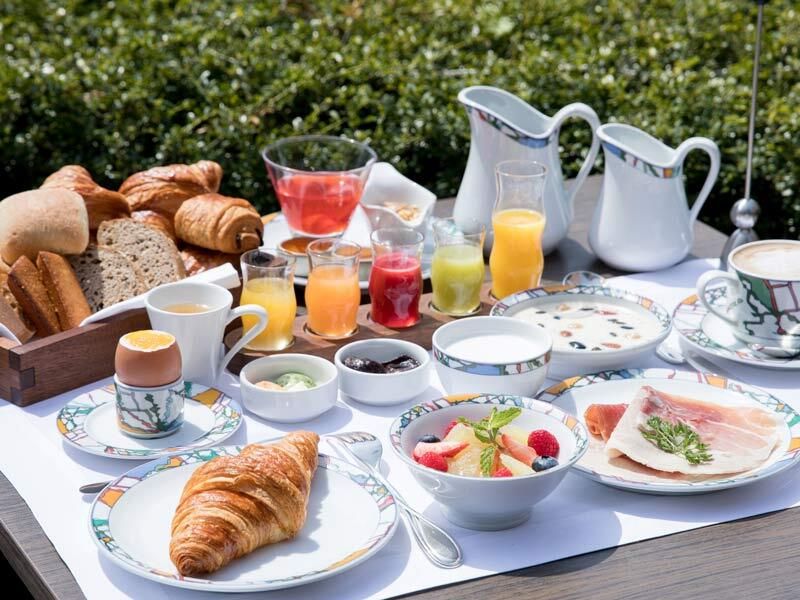 【神戸北野ホテルの朝食を絶景のランチで…】ヨーロピアン・ブレックファースト（お土産付き）