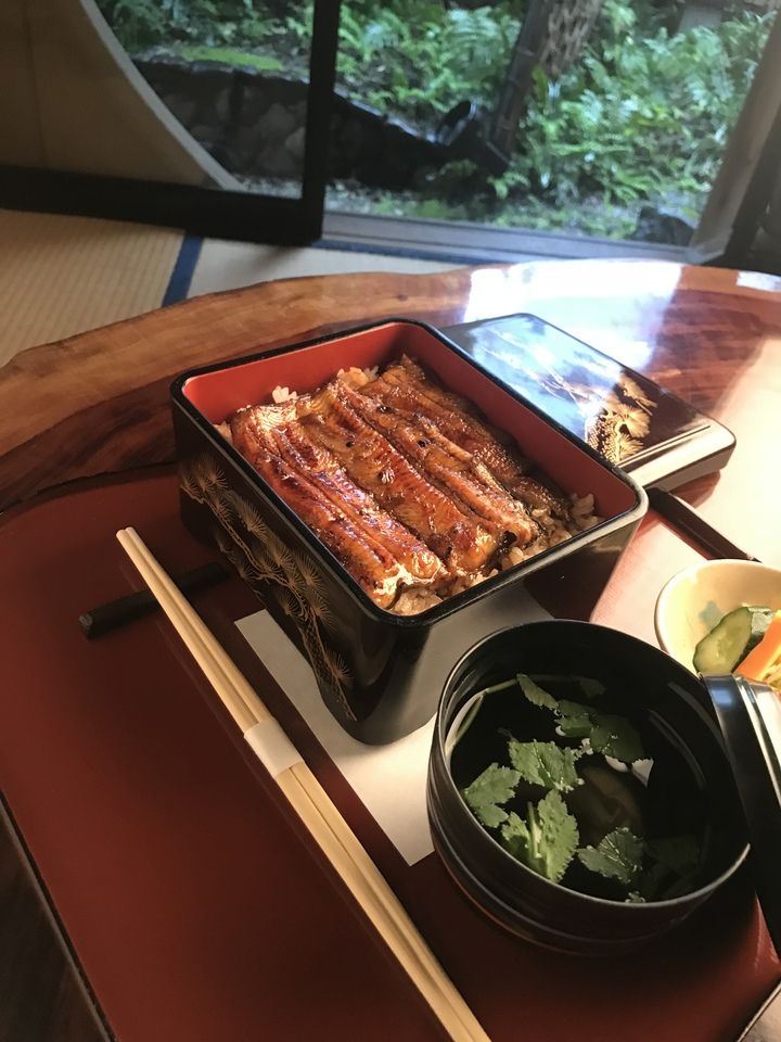 【鰻重】梅店内