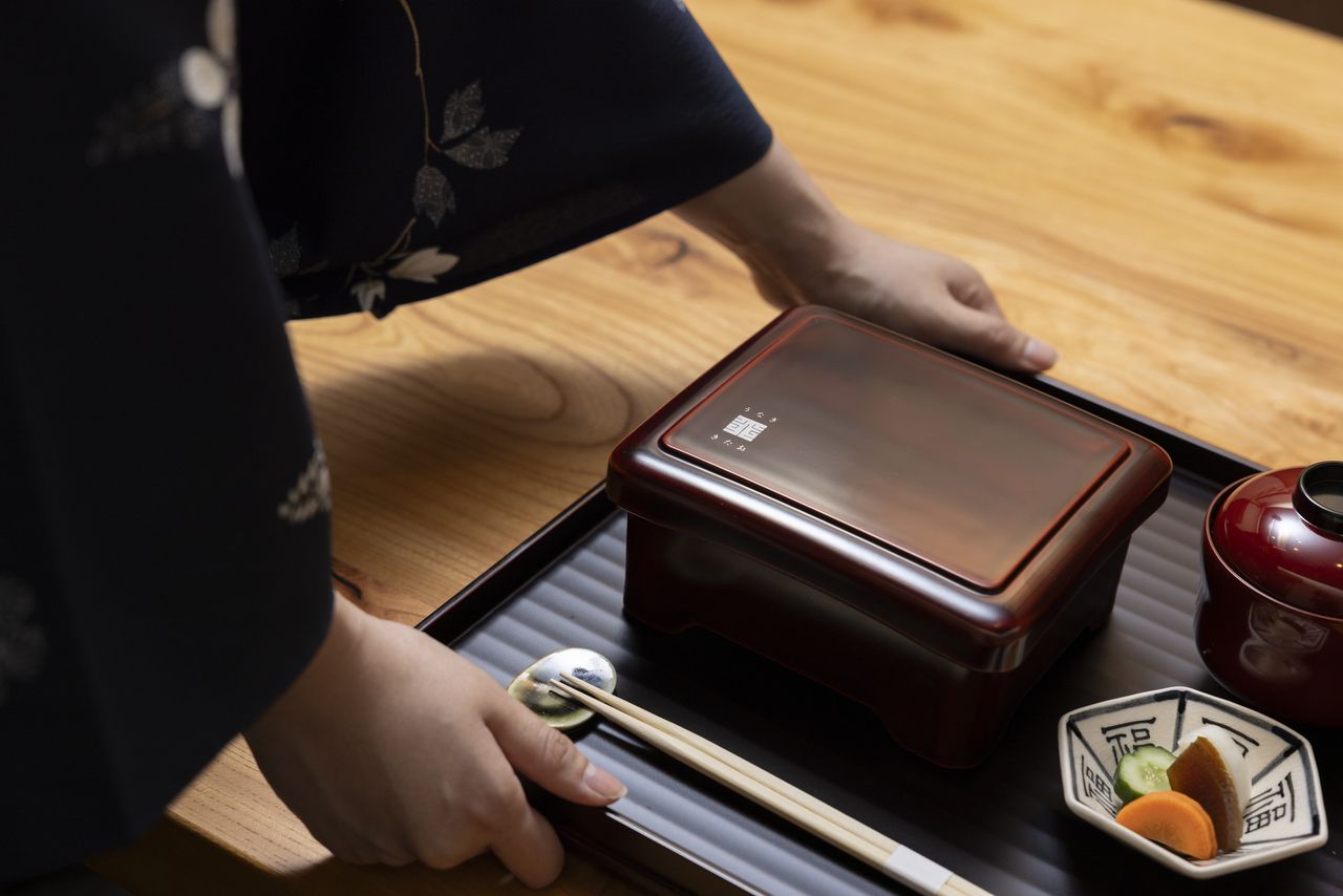 うなぎづくしコース　ろ　全10品