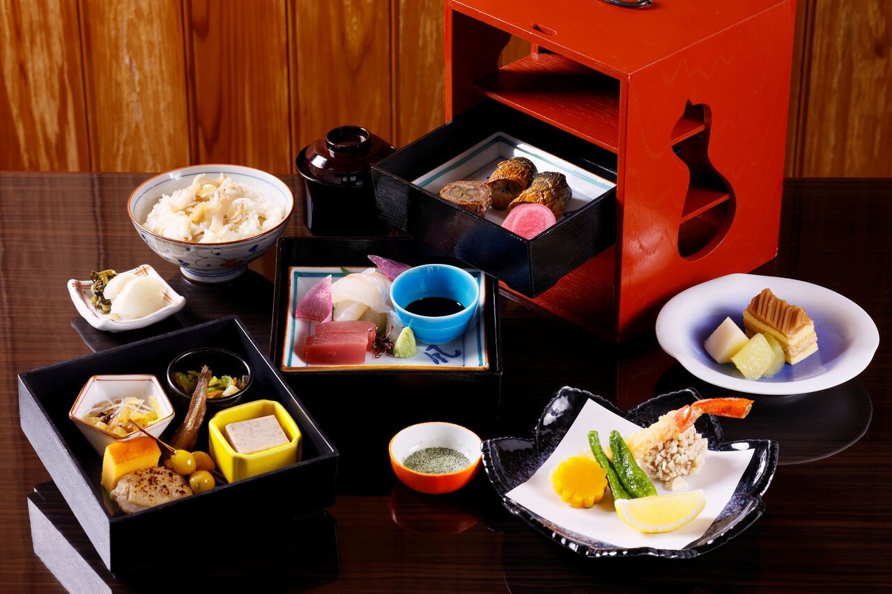 Manyo bento 5,800 yen