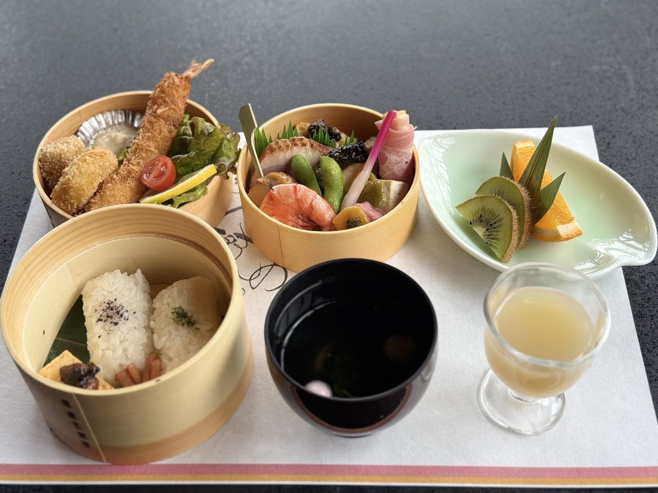 어린이용 메뉴(3세 이상 어린이용)