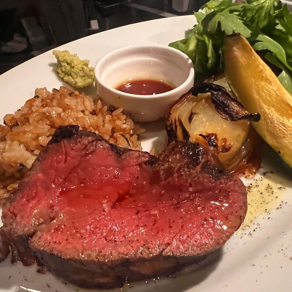 【18時までの入店＋2名様限定お得なプラン】黒毛和牛コース＋ボトルスパークリングワイン付