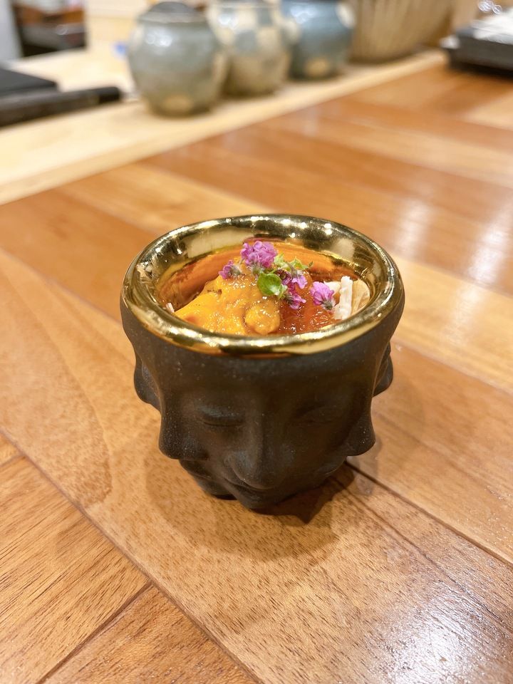 11,000 yen (Lunch course with appetizers and nigiri sushi)