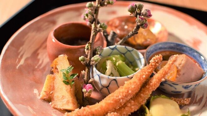 [30800 yen course] 11seasonal dishes