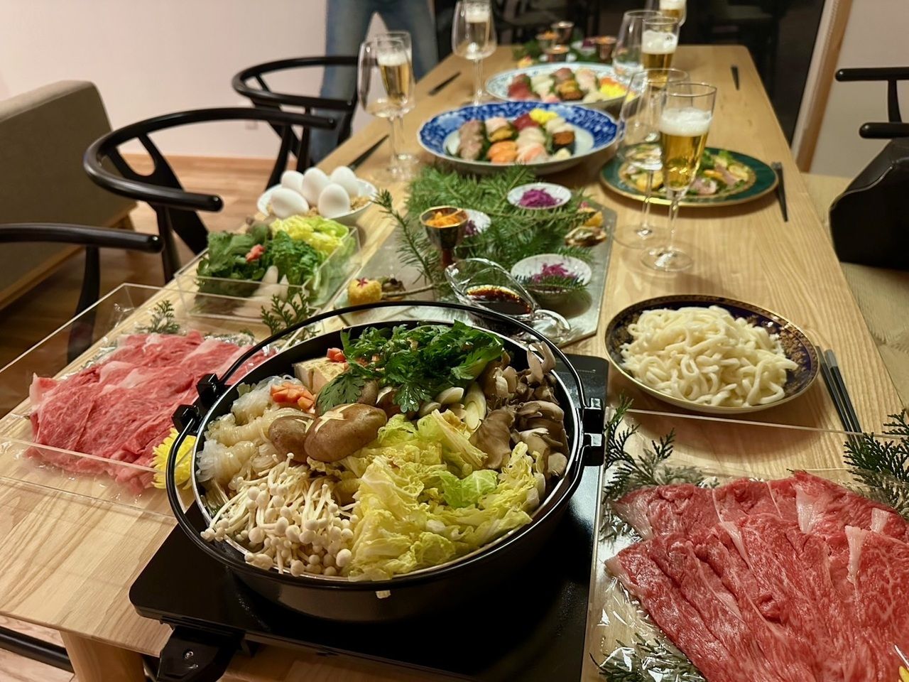 Special Japanese course: Temari sushi and Wagyu beef sukiyaki
